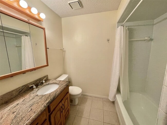 Building Photo - 706 Heritage Trail