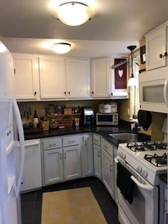 Building Photo - 23 Sewall St