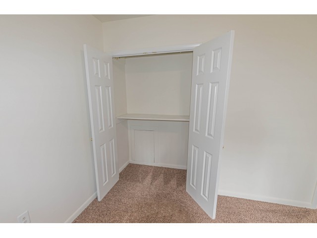 Sample Closet - Mill Creek Village Apartments