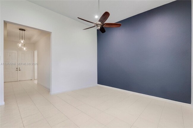 Building Photo - 165 Via Veracruz