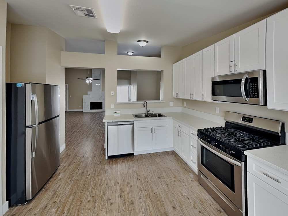 Building Photo - 1613 Fig Palm Ct
