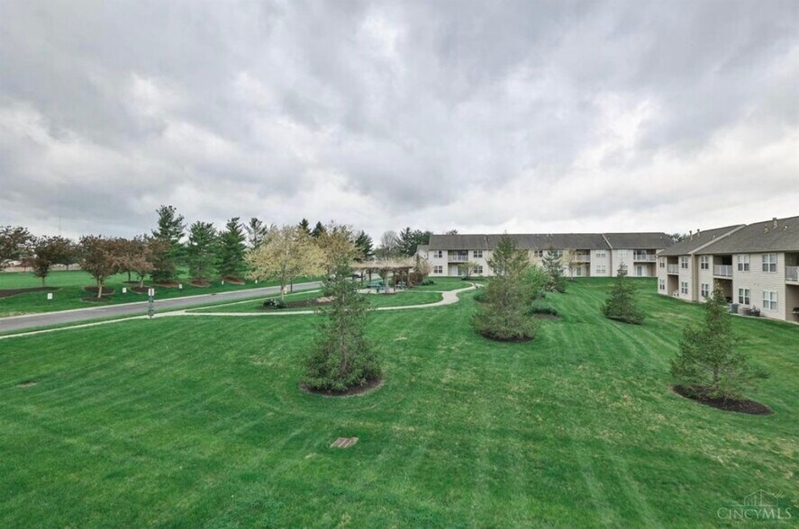 Building Photo - 4676 Court Yard Dr
