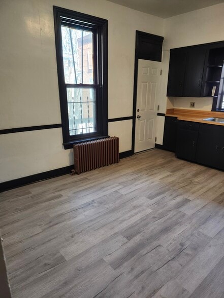 Kitchen - 1627 N 2nd St