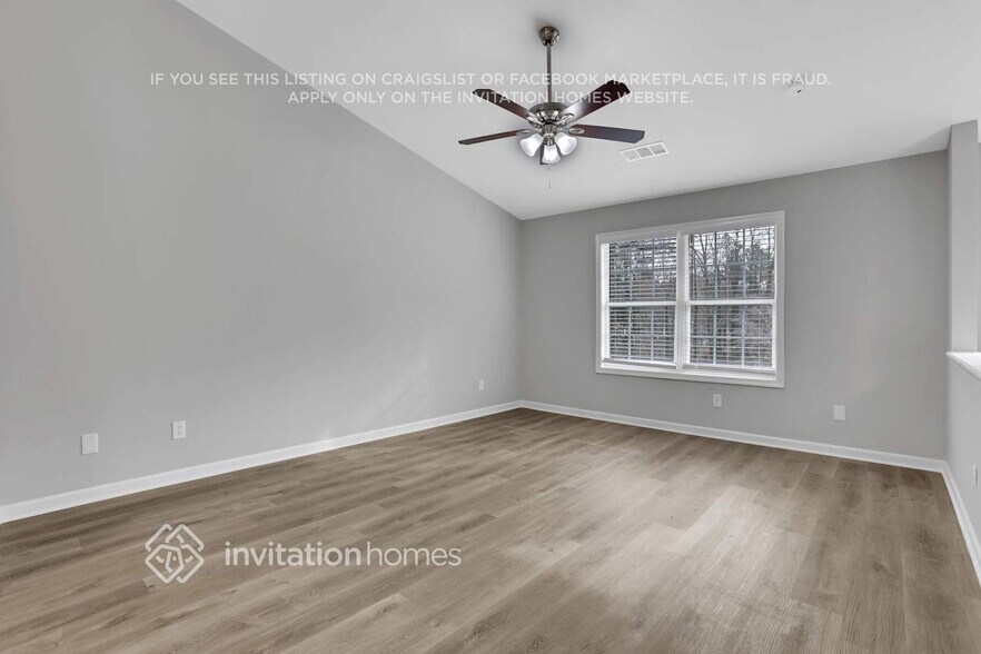 Building Photo - 1704 Jennings Way