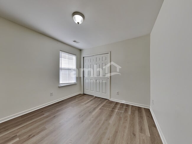 Building Photo - 421 Chemistry Cir