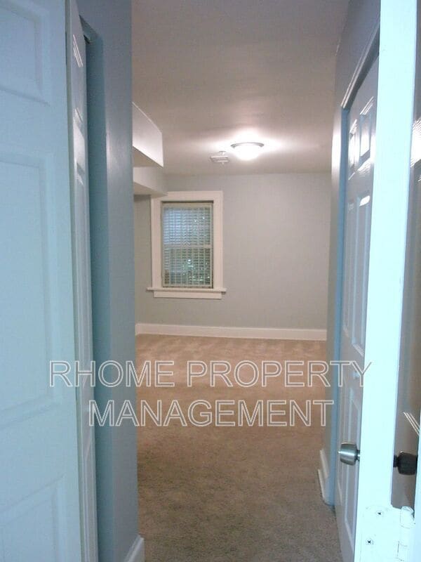 Building Photo - 2855 Peachtree Rd NE