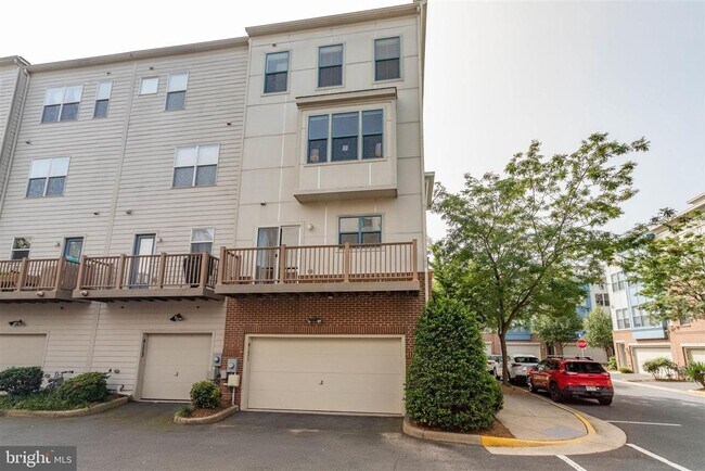 Building Photo - 4171 Rush St