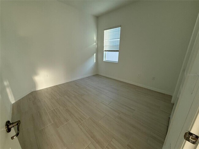 Building Photo - 5543 Lightning Whelk Ln