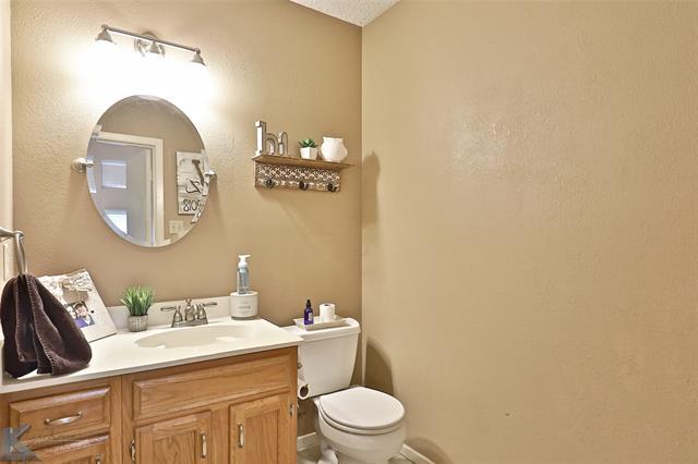 Building Photo - 3150 Chimney Cir