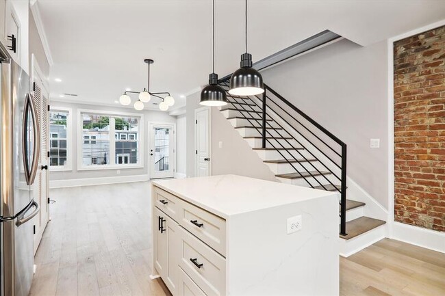 Building Photo - 1541 9th Street Northwest - 2