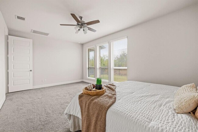 Building Photo - 14516 Kira Ln