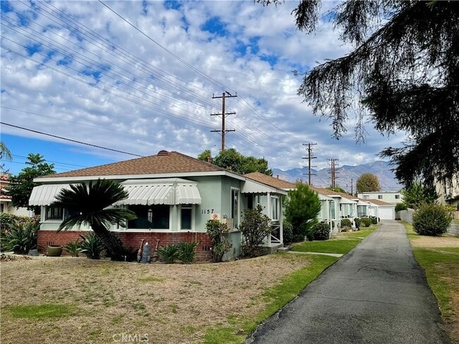 Primary Photo - 1157 Arcadia Ave