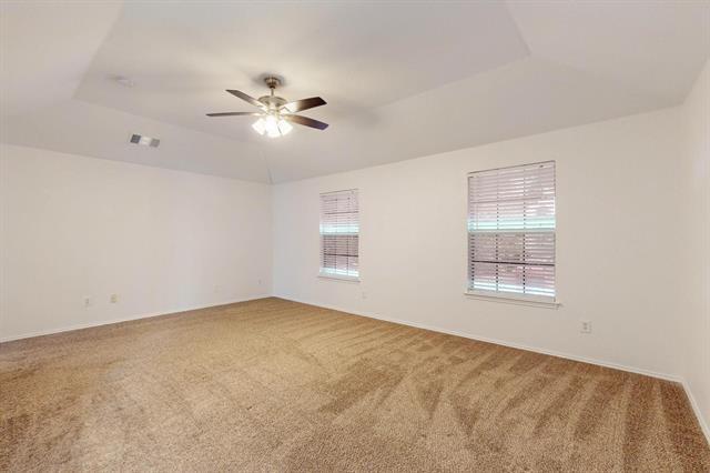 Building Photo - 1330 Kensington Ct