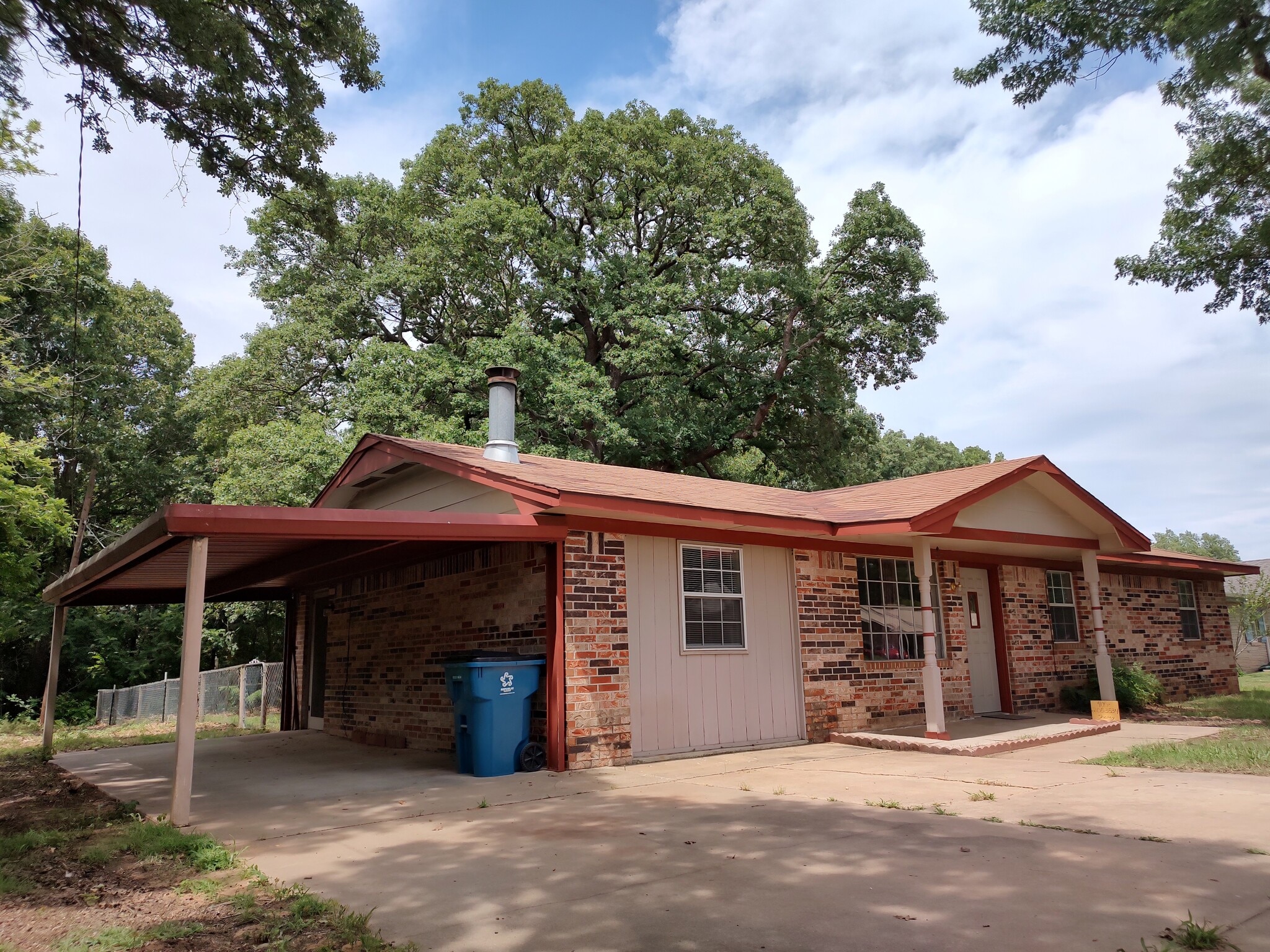 Building Photo - 1222 Kimberly Dr