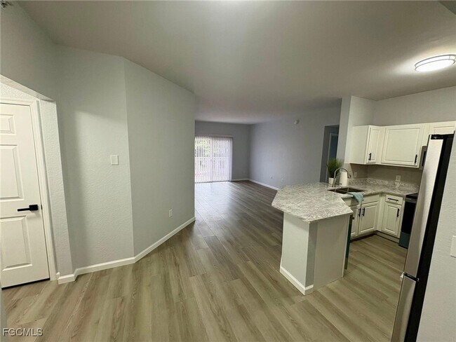Building Photo - 15585 Ocean Walk Circle