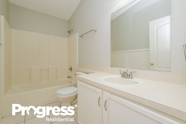 Building Photo - 10621 Navigation Dr