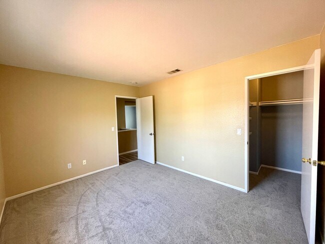 Building Photo - 4907 Wheelhouse Dr