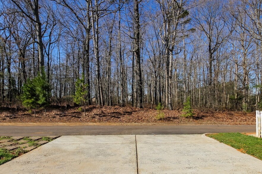 Building Photo - 7728 Royal Park Ln