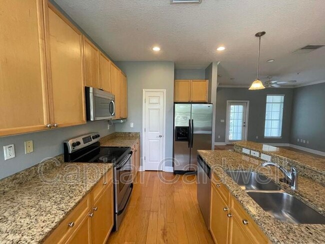 Building Photo - 4501 Bay Spring Ct