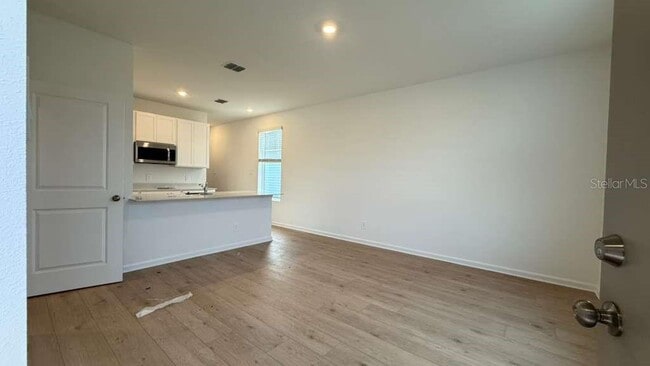 Building Photo - 5147 Natalia Dr