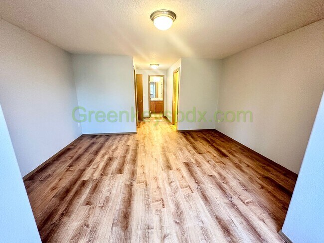 Building Photo - 3-Bedroom, 2-Bathroom Row House Near Alberta Arts District