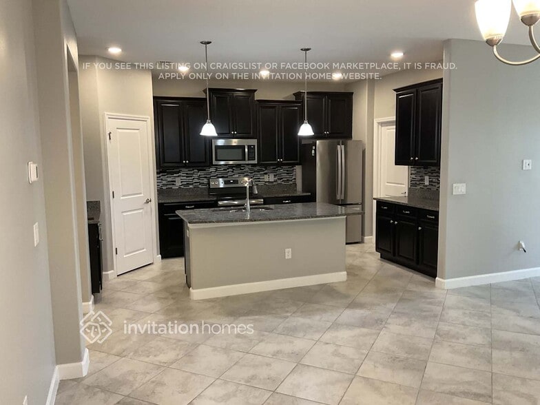 Building Photo - 9662 Ivory Dr