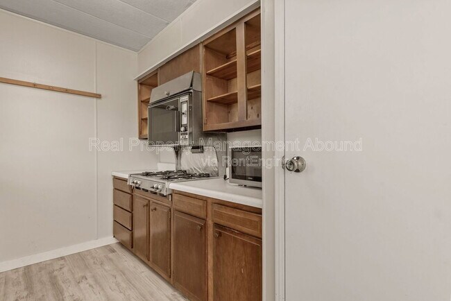 Building Photo - 4608 E 472 Rd