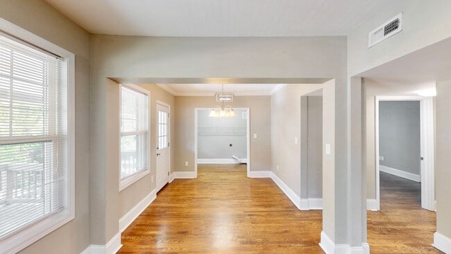 Building Photo - 2131 Kirkwood Ave