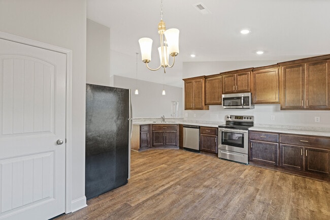 Building Photo - 105 Sorrelweed Dr