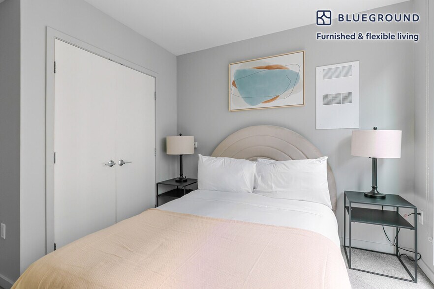 Building Photo - 101 Polk St