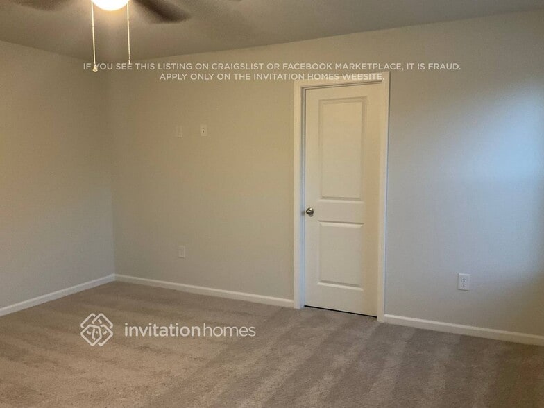 Building Photo - 3972 Zepelin Wy