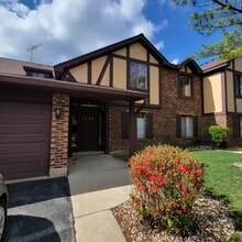 Building Photo - 1732 Harrow Ct