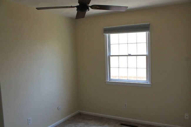 Building Photo - 56th Street Duplex