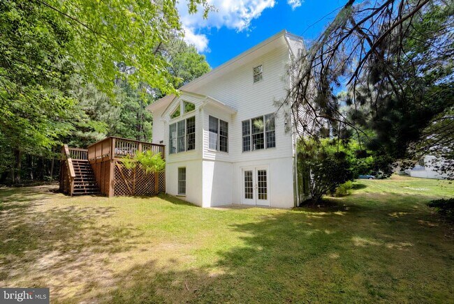 Building Photo - 23118 Silverberry Way