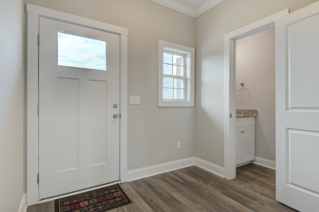 Building Photo - Charming New Build with Luxury Finishes, Covered Patio & Spacious Primary Suite