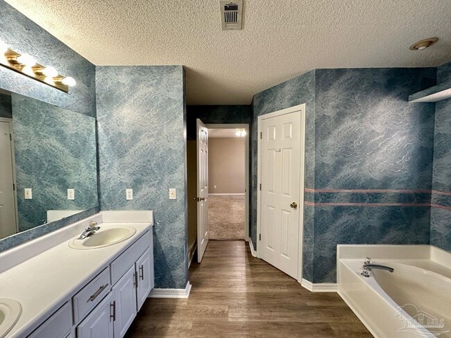 Building Photo - 3621 Pebble Ln