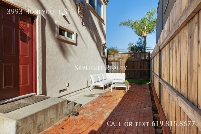 Building Photo - 3993 Honeycutt St