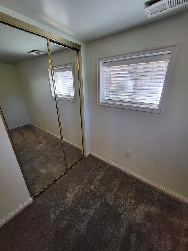 Building Photo - 1898 S Nevada St