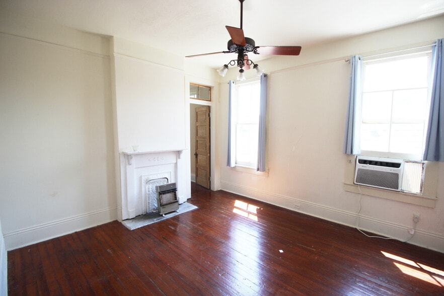 Building Photo - 7815 Birch St