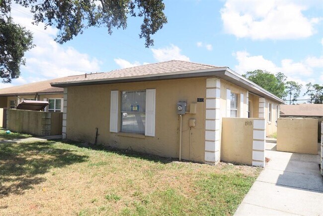 Building Photo - 1513 Sophie Blvd