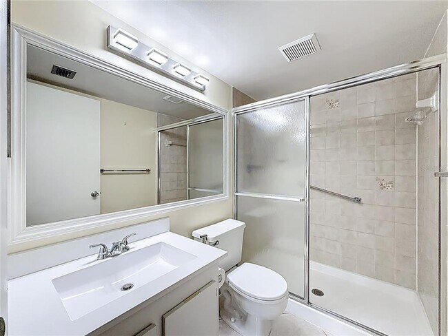 Building Photo - 826 Sky Pine Way