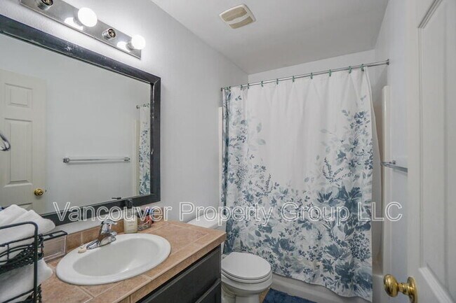 Building Photo - 304 NW 96th St