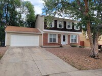 Building Photo - 2524 Garden Way