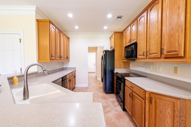 Building Photo - 4485 Turnberry Pl