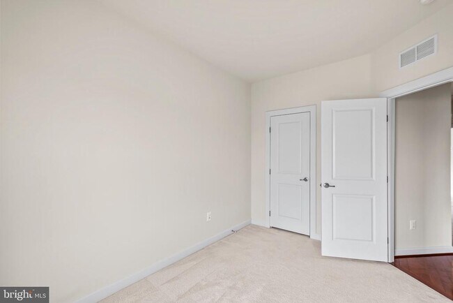 Building Photo - 3636 Worthington Blvd