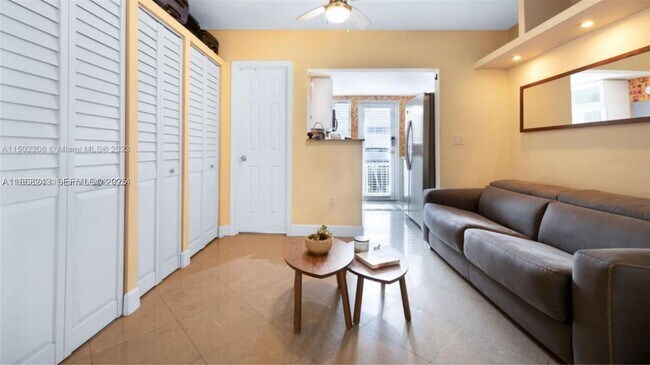 Building Photo - 626 Meridian Ave