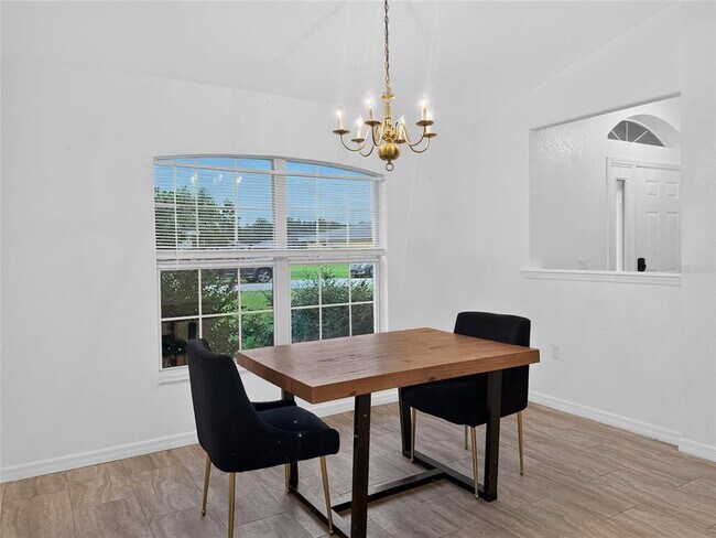 Building Photo - 13405 SW 86th Ave