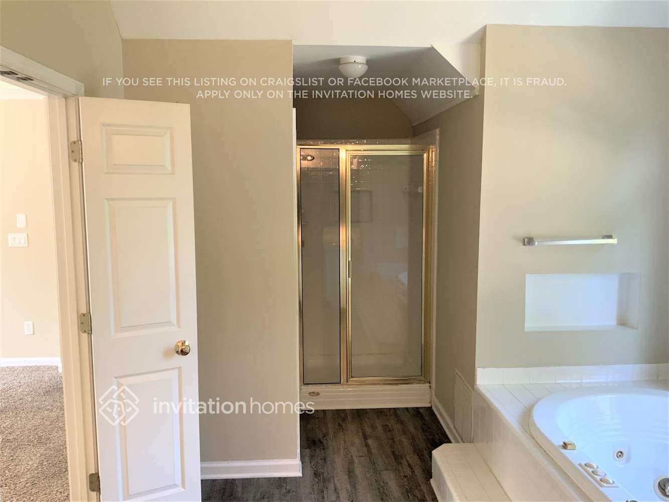 Building Photo - 260 Saddle Ridge Way