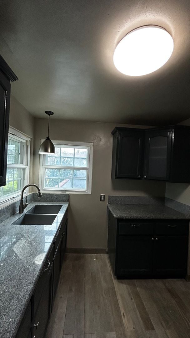 Building Photo - 306 W Sunkist St