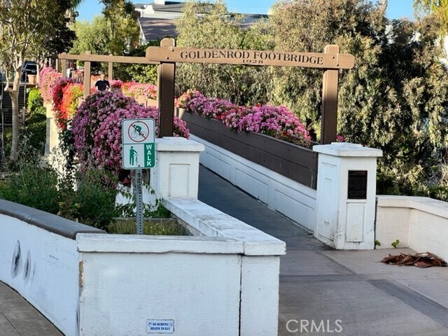 Building Photo - 700 Acacia Ave